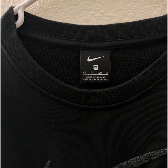 Nike cropped sweatshirt - Picture 4 of 4